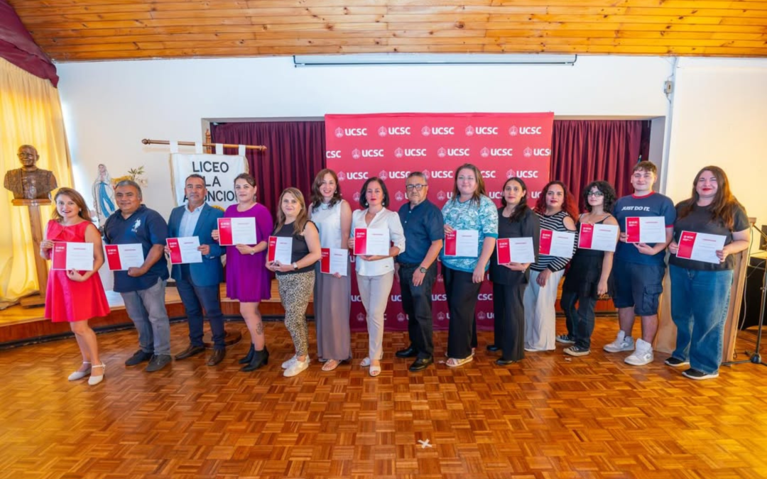 Certificamos a apoderados en oficios junto a la UCSC